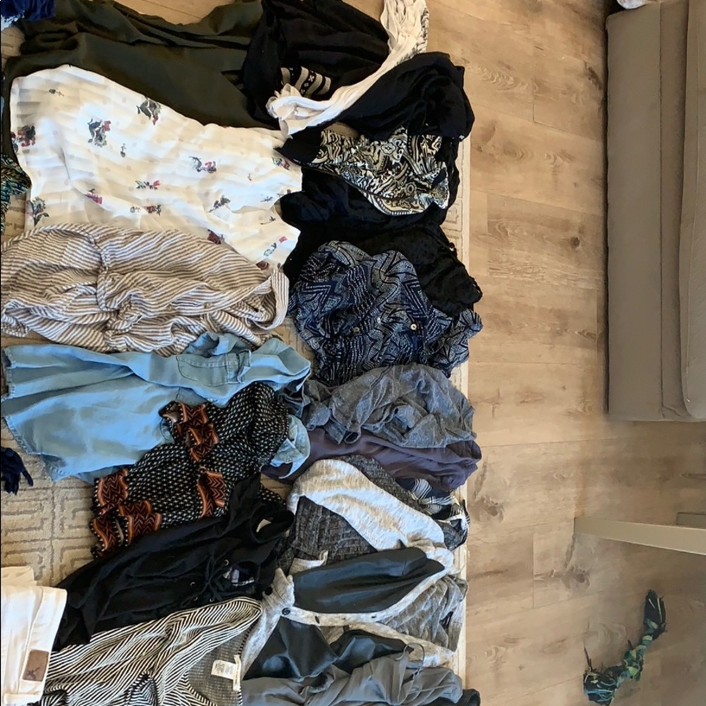 Shirts, tank tops, long sleeve shirts